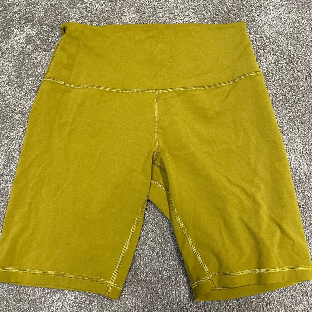 Lululemon 8 inch bike shorts - align - size 8